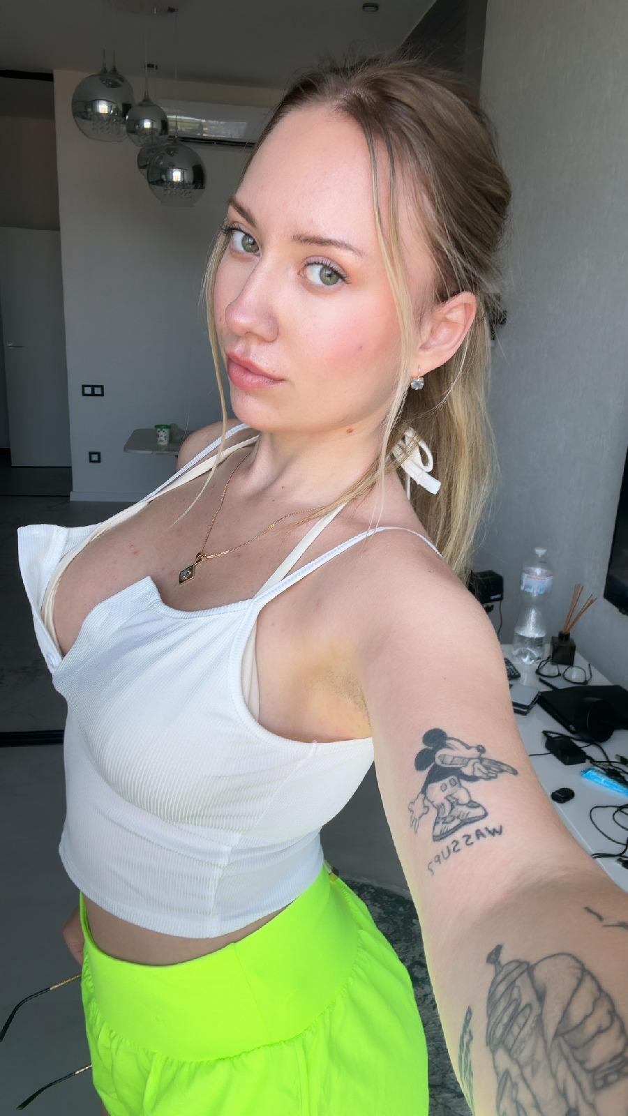 KateV in her underwear in Las Vegas